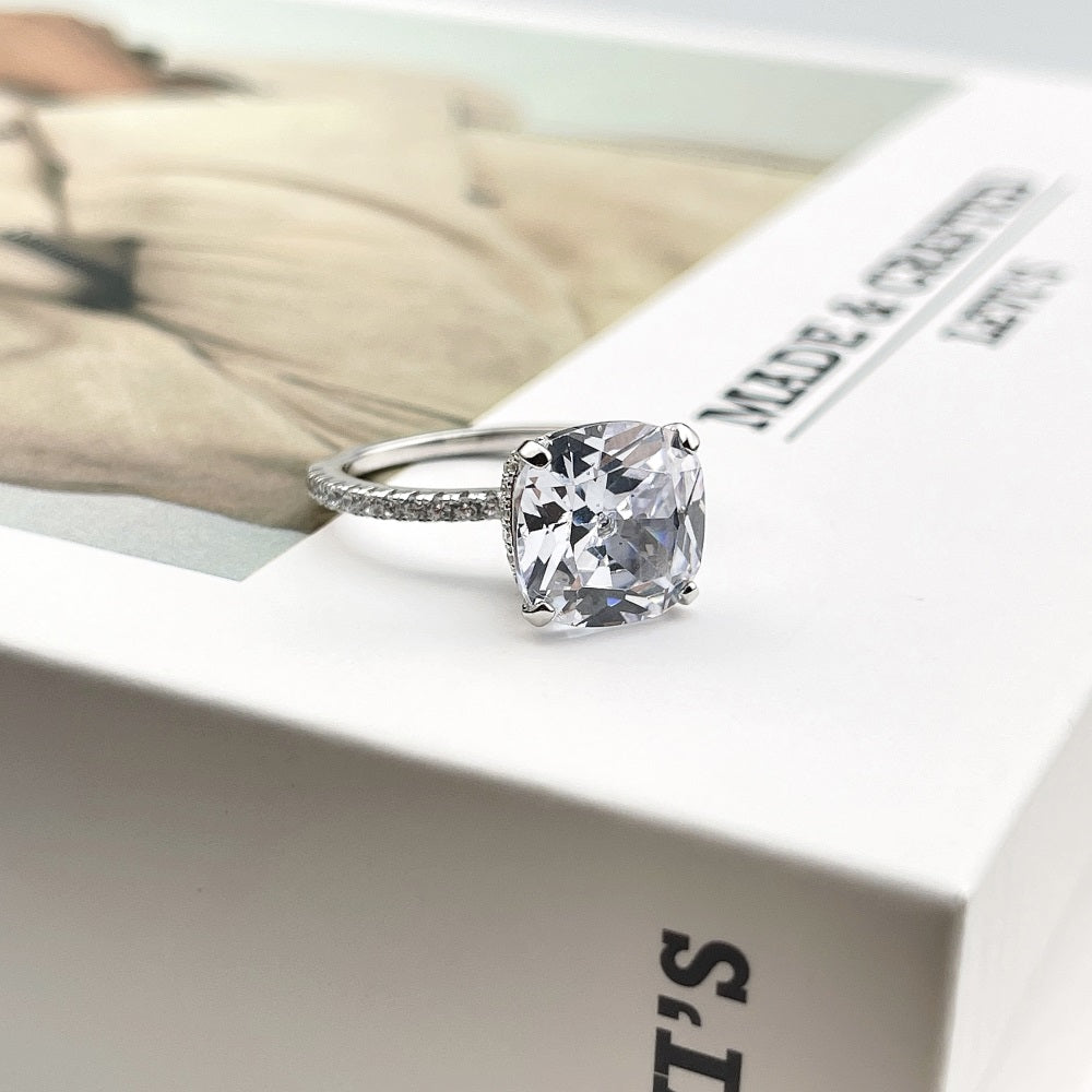 Cube Of Ice Ring